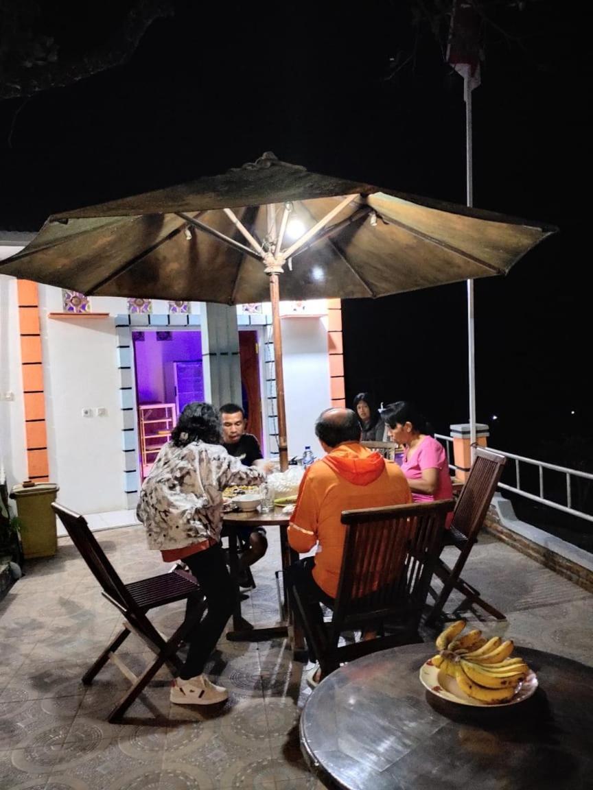 Bintang Bungalow Tour & Travel 克里穆图 外观 照片