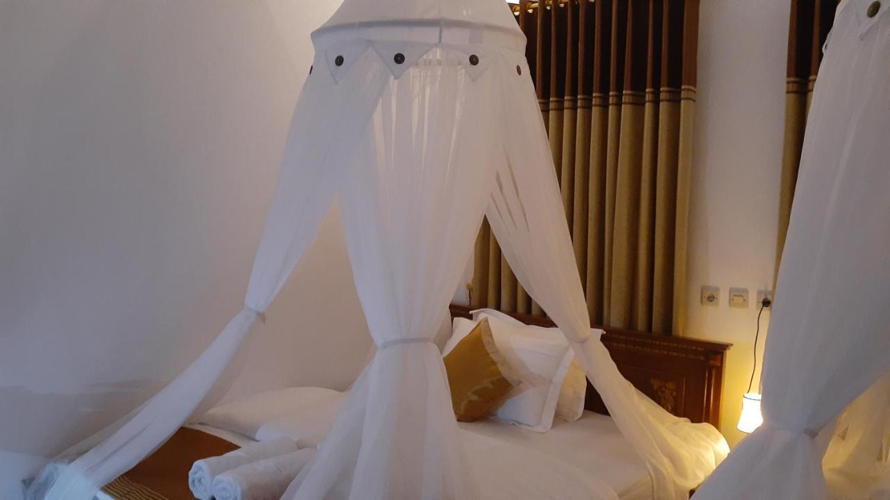 Bintang Bungalow Tour & Travel 克里穆图 外观 照片